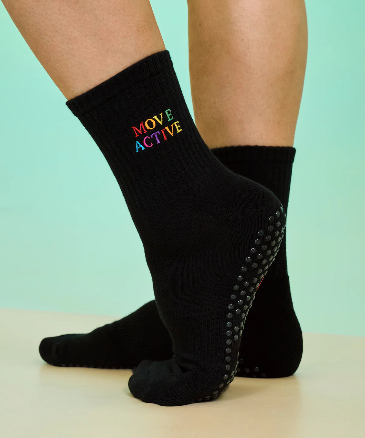 [MoveActive] Crew Non Slip Grip Socks - Signature Rainbow Black