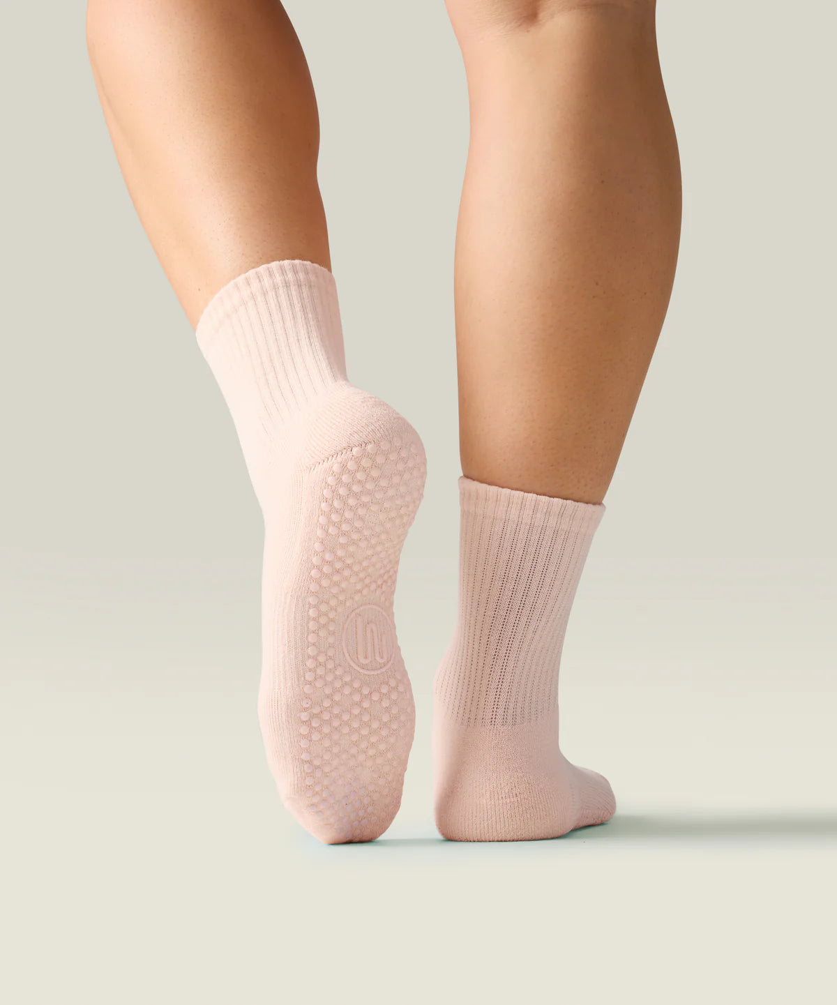 [MoveActive] Crew Non Slip Grip Socks - Soft Pink