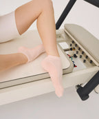 [MoveActive] Classic Low Rise Ankle Grip Socks - Soft Pink