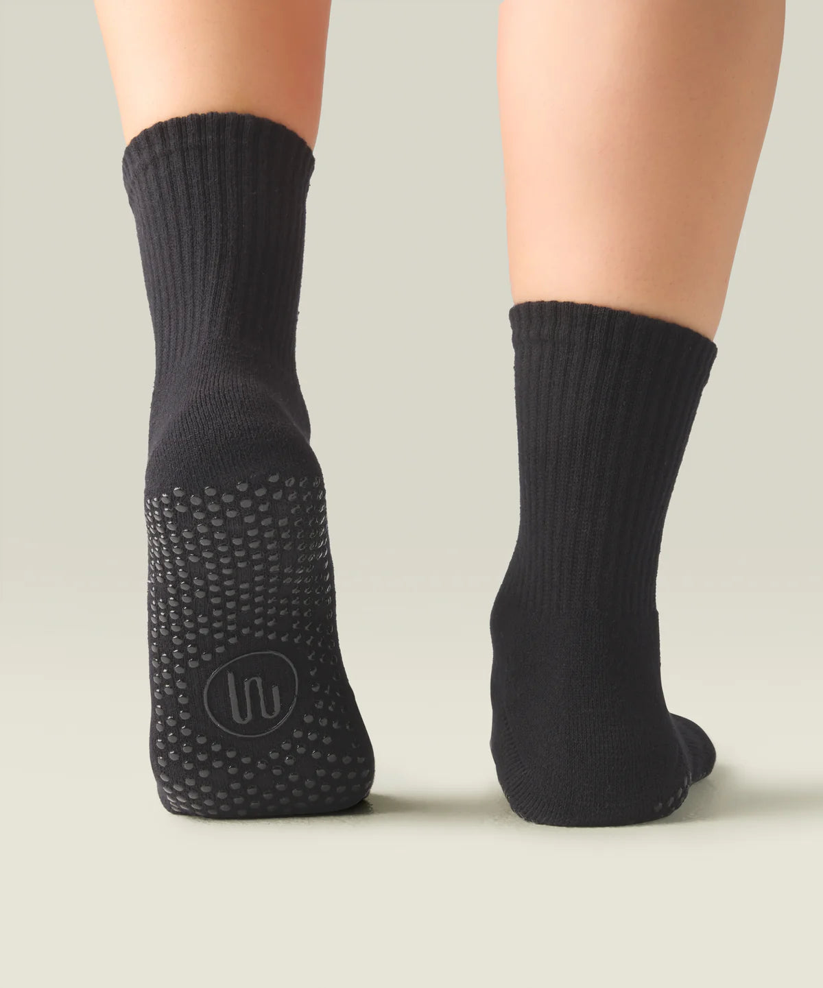[MoveActive] Crew Non Slip Grip Socks - Classic Black