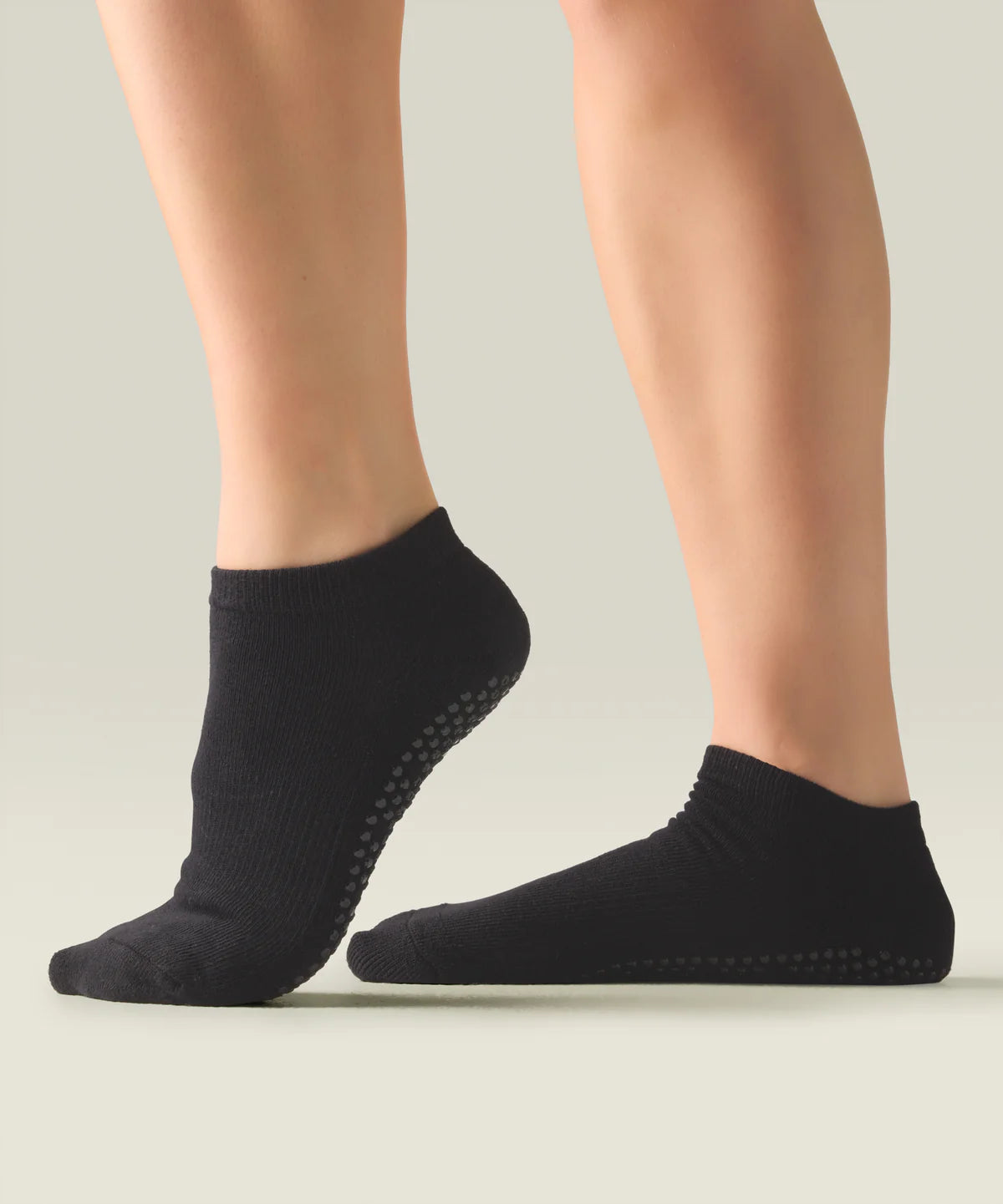 [MoveActive] Classic Low Rise Ankle Grip Socks - Classic Black