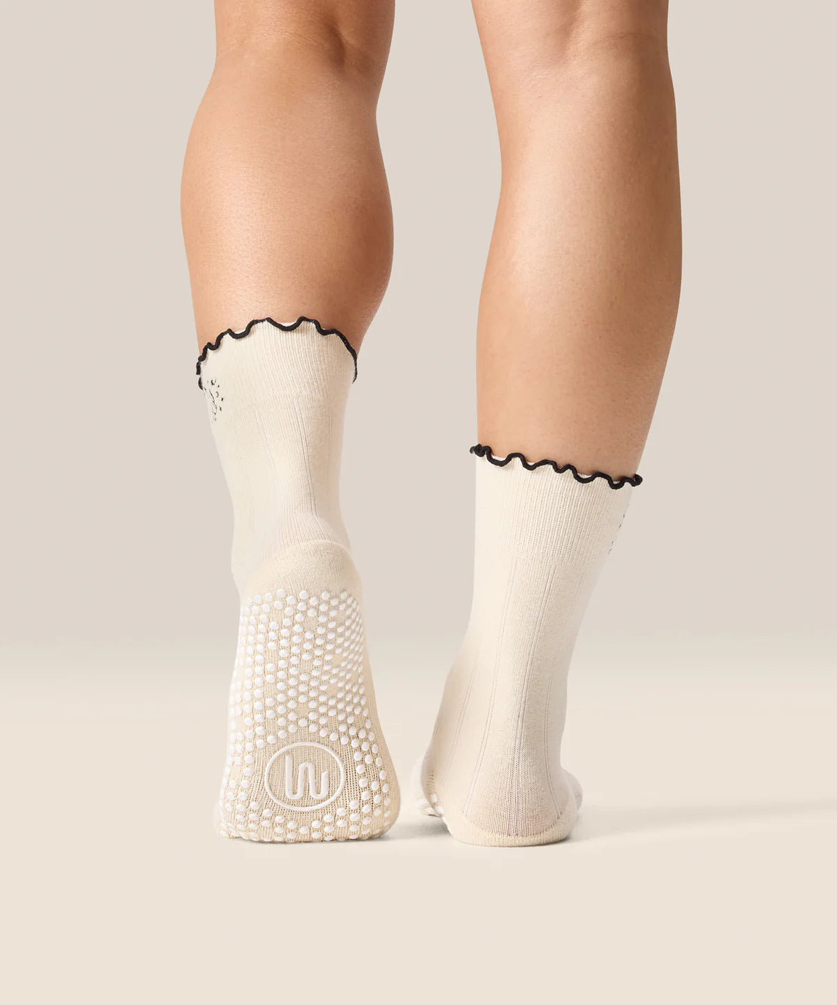 [MoveActive] Crew Non Slip Grip Socks - Spooky Cat Frill